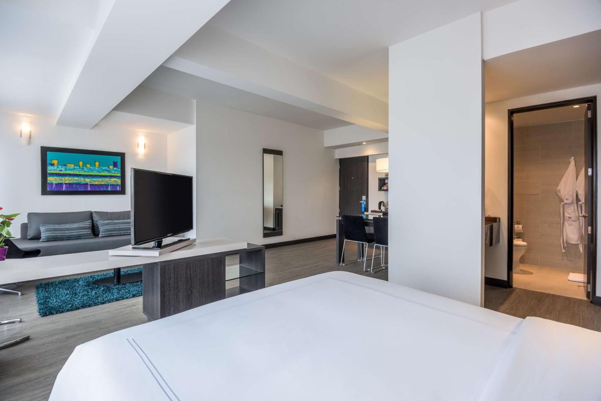 เอ็นเอช รอยัล เออร์เบิน 26 Hotel โบโกตา ภายนอก รูปภาพ