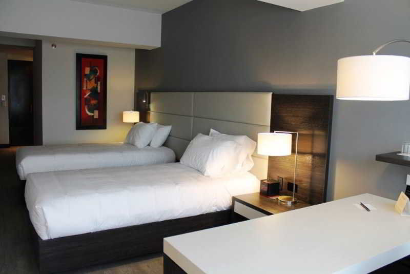 เอ็นเอช รอยัล เออร์เบิน 26 Hotel โบโกตา ภายนอก รูปภาพ